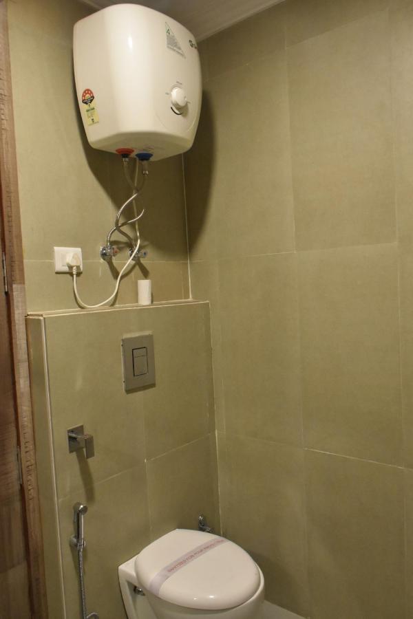 Hotel Lohias Delhi Airport New Delhi Bagian luar foto